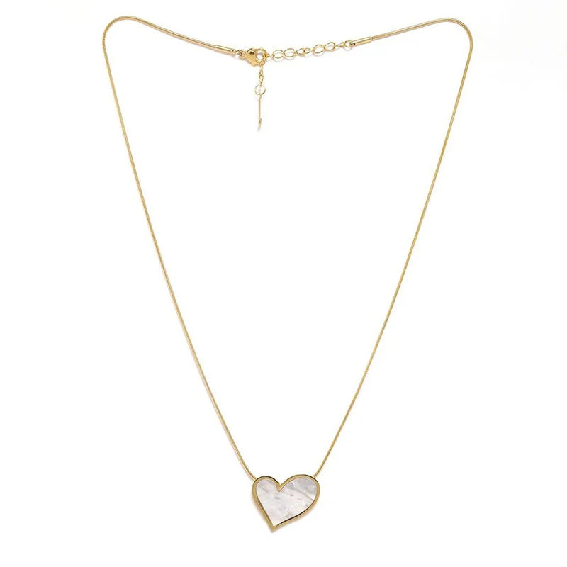 Gold-Plated anti Tarnish Heart Themed MOP Pendant