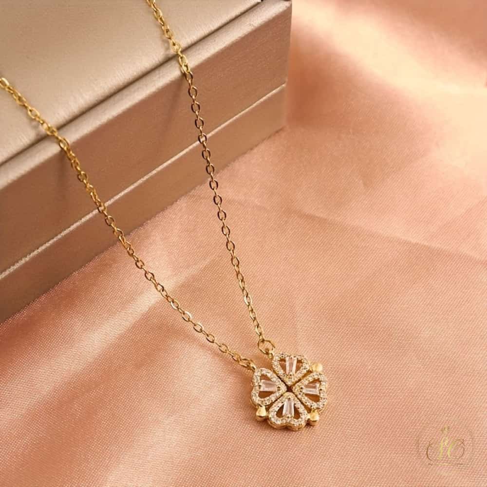 Elegant Fashionable Cubic Zirconia Lucky Grass Pendant Necklace - SeoulChic.store