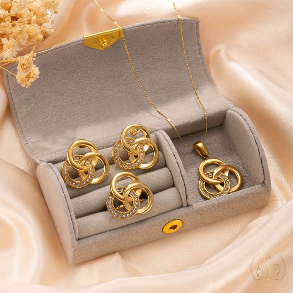 Elegant Vintage Heartshaped Synthetic Rhinestone Stainless Steel Jewelry Set - SeoulChic.store